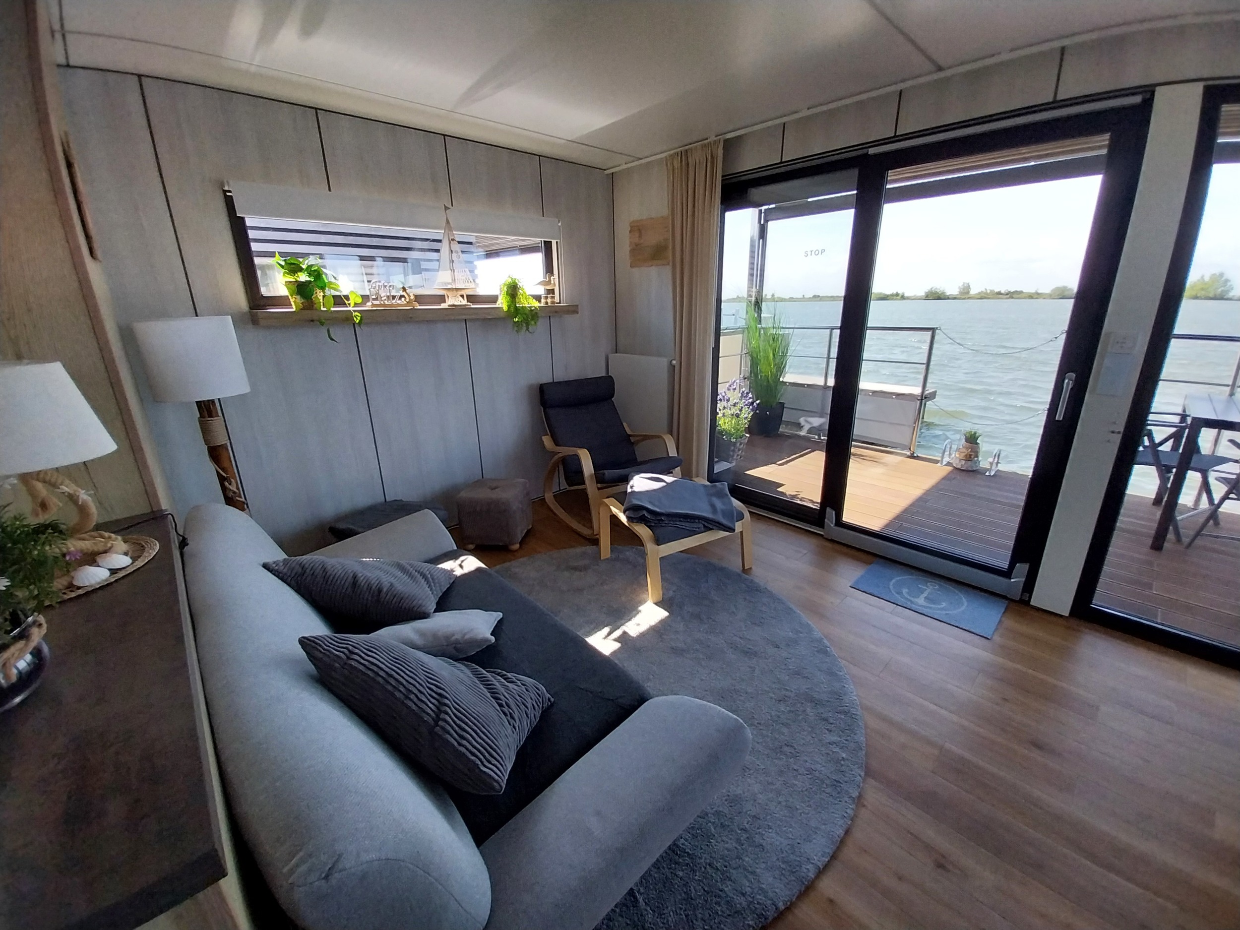 foto: 6 HT4 Houseboat Lelystad Ligplaats