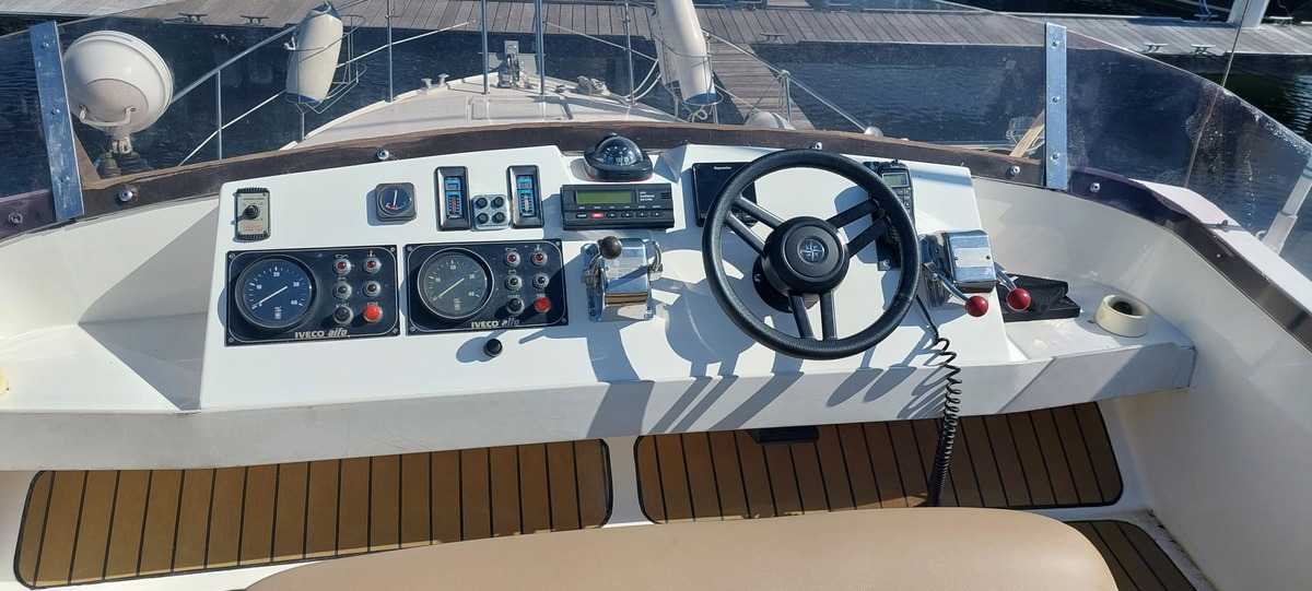 foto: 5 BIRCHWOOD TS410
