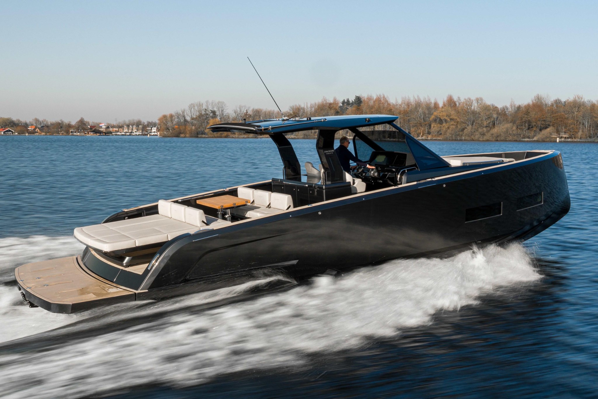 foto: 8 Pardo Yachts 43