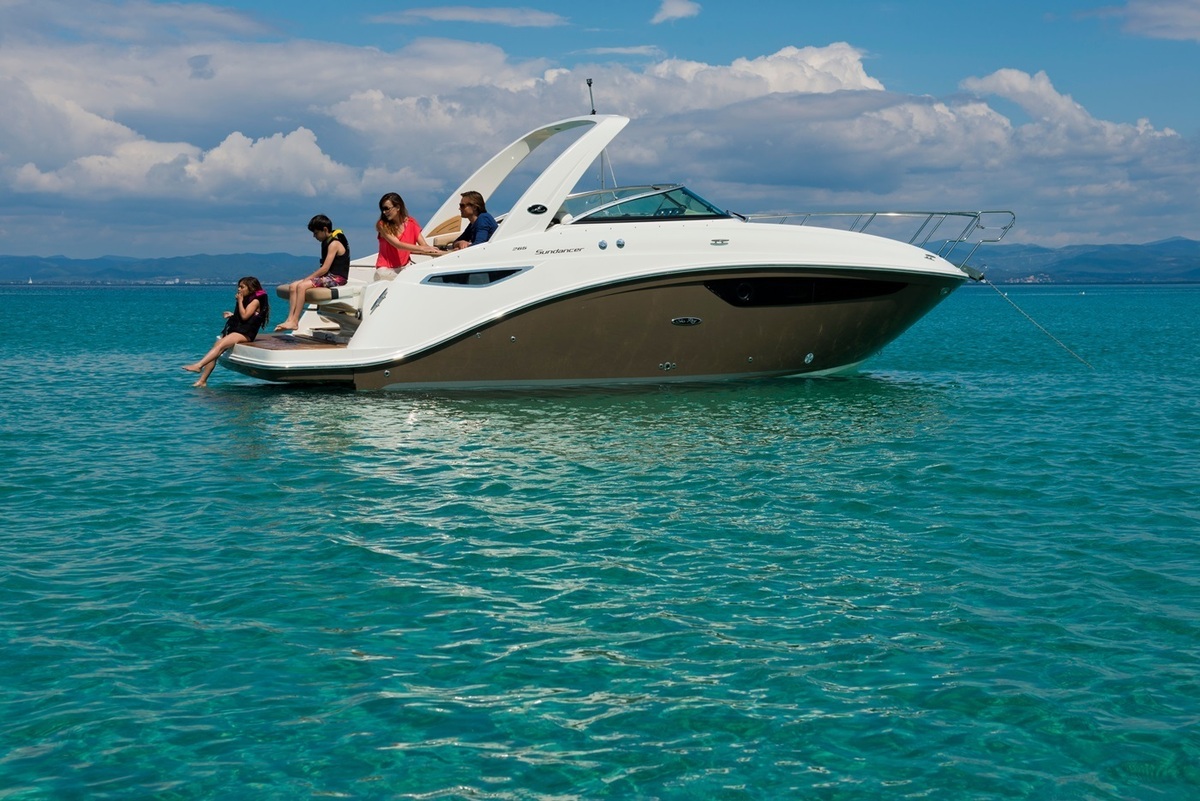 foto: 7 Sea Ray Sundancer 265