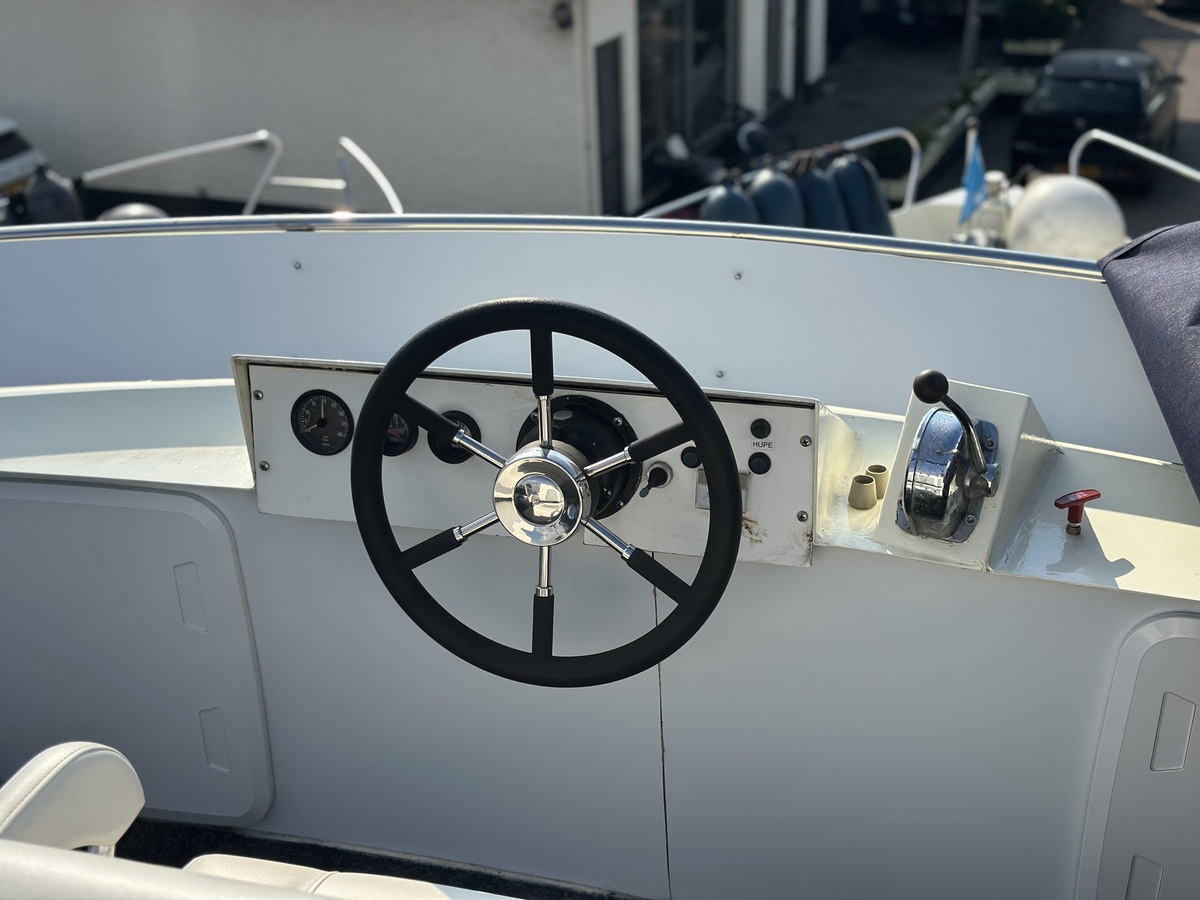 foto: 6 Bouman  1350 Fly