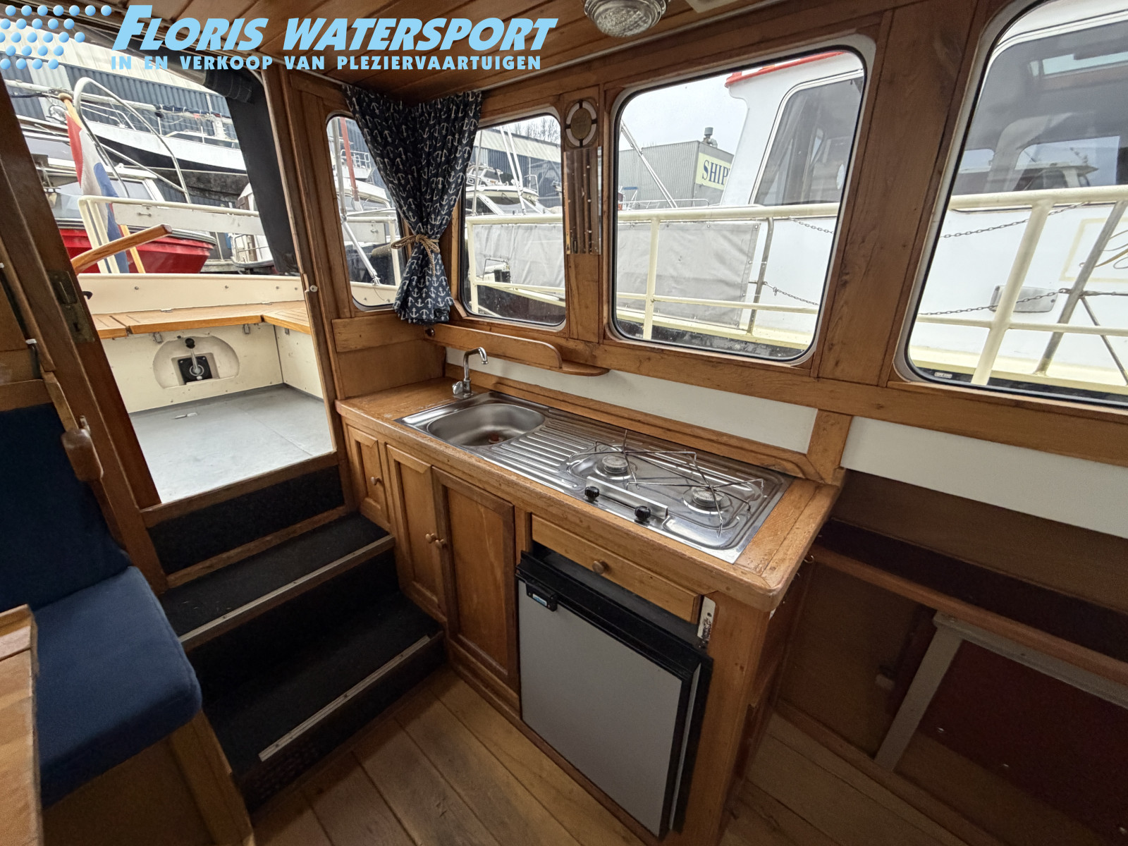 foto: 6 Jetten Bully 700