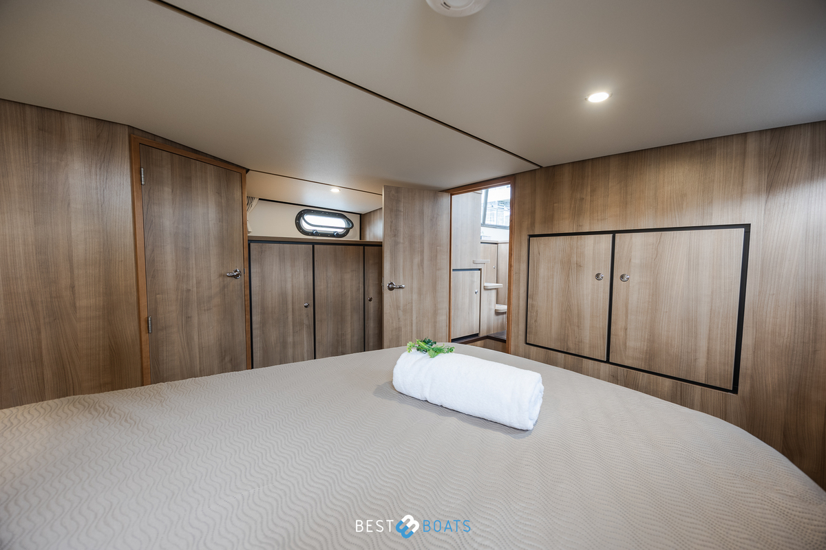 foto: 6 Linssen 35 SL AC