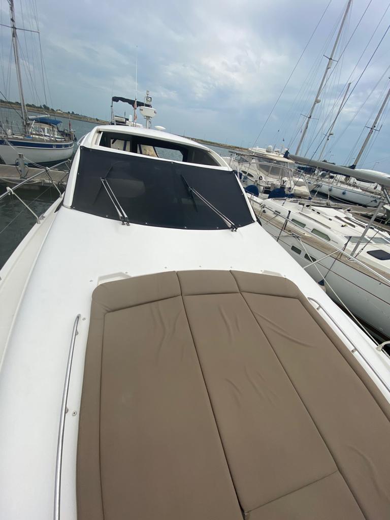 foto: 5 Prestige 440 S