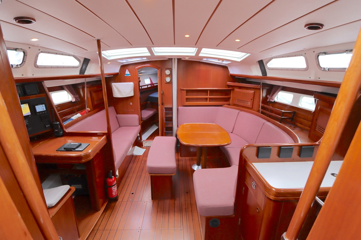 foto: 14 Beneteau Oceanis 423 Clipper 