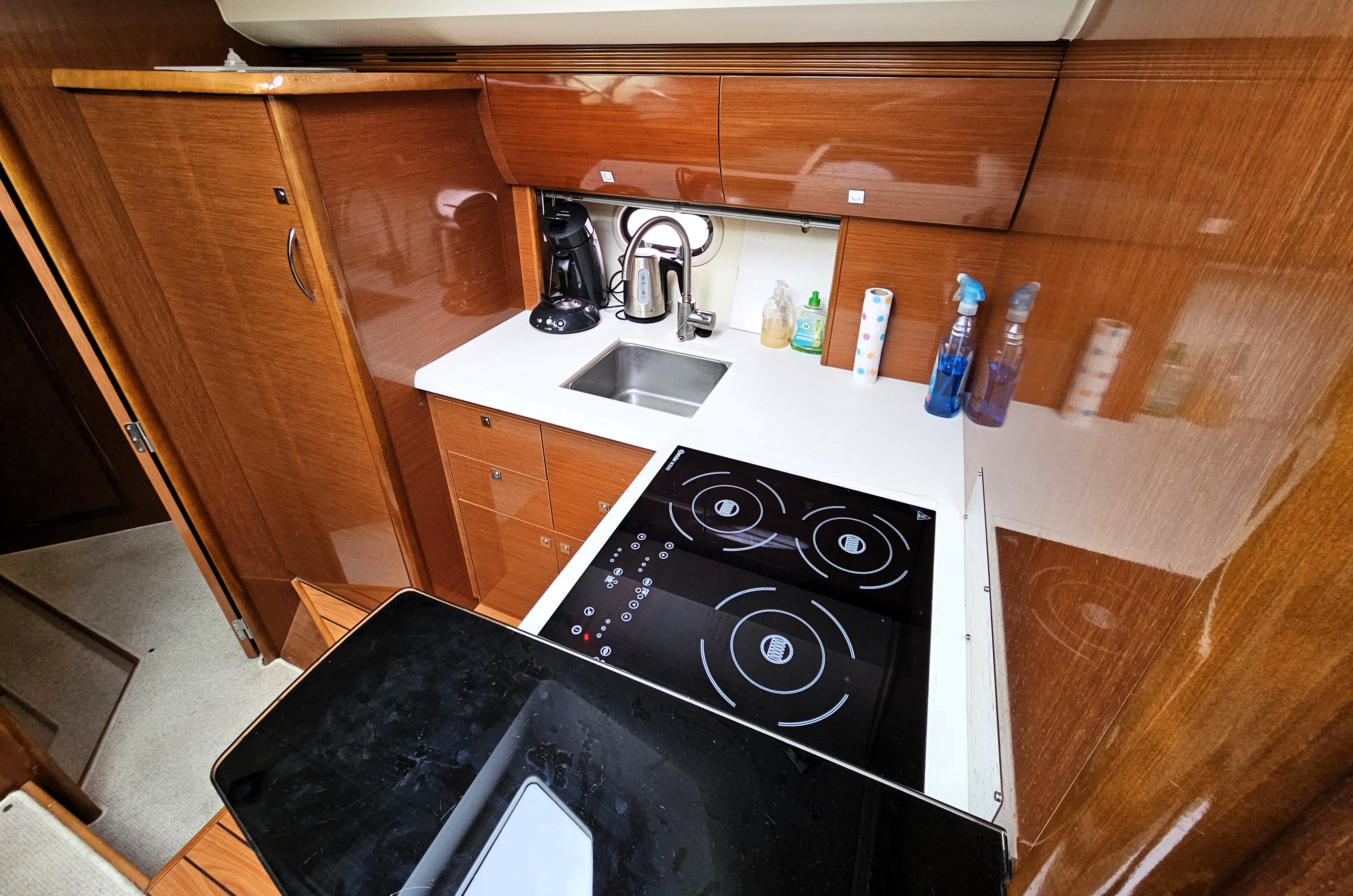 foto: 25 Jeanneau Prestige 42S