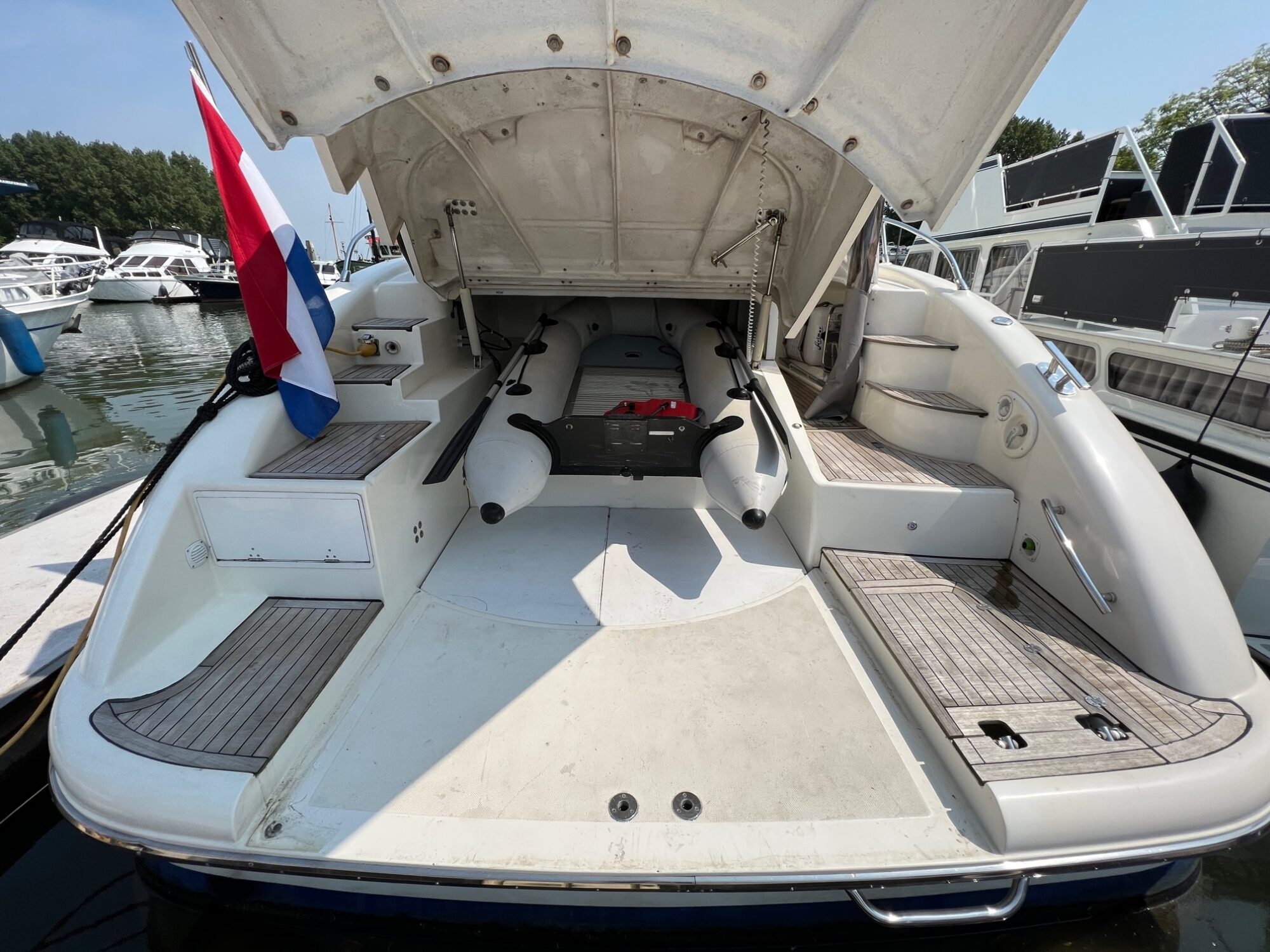 foto: 8 Atlantis Atlantis 47 Cabrio