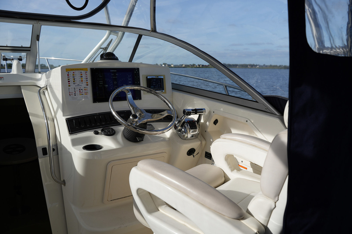 foto: 14 Boston Whaler 285 Conquest