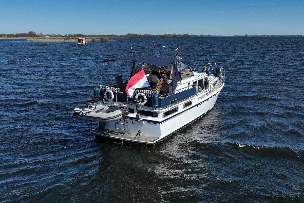 foto: 11 Valkkruiser 1350 AK