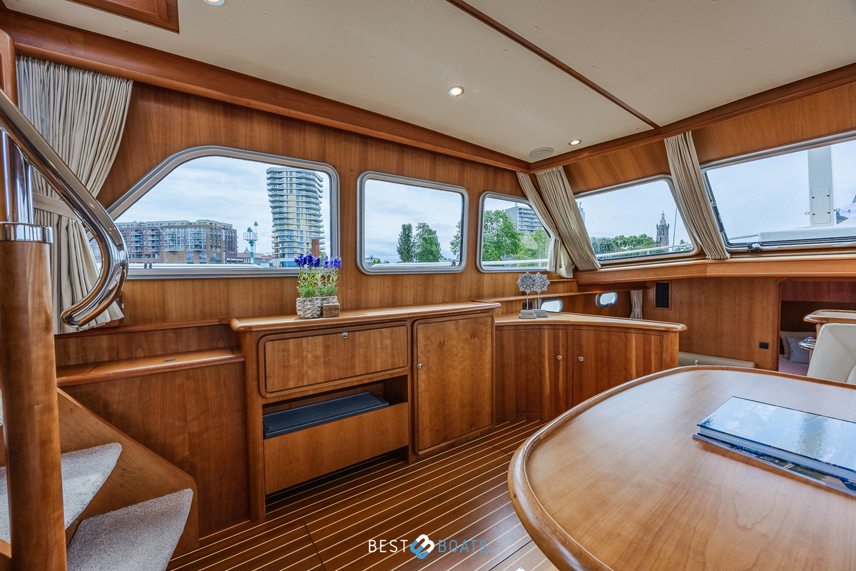 foto: 12 Linssen Grand Sturdy 430 AC MKII Diamond