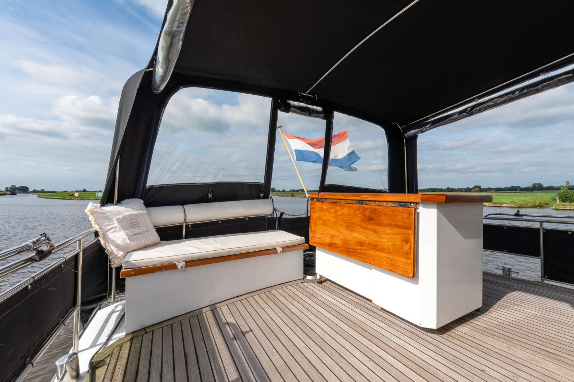 foto: 13 Valkkruiser Valkkruiser Waterman 13.50 AK
