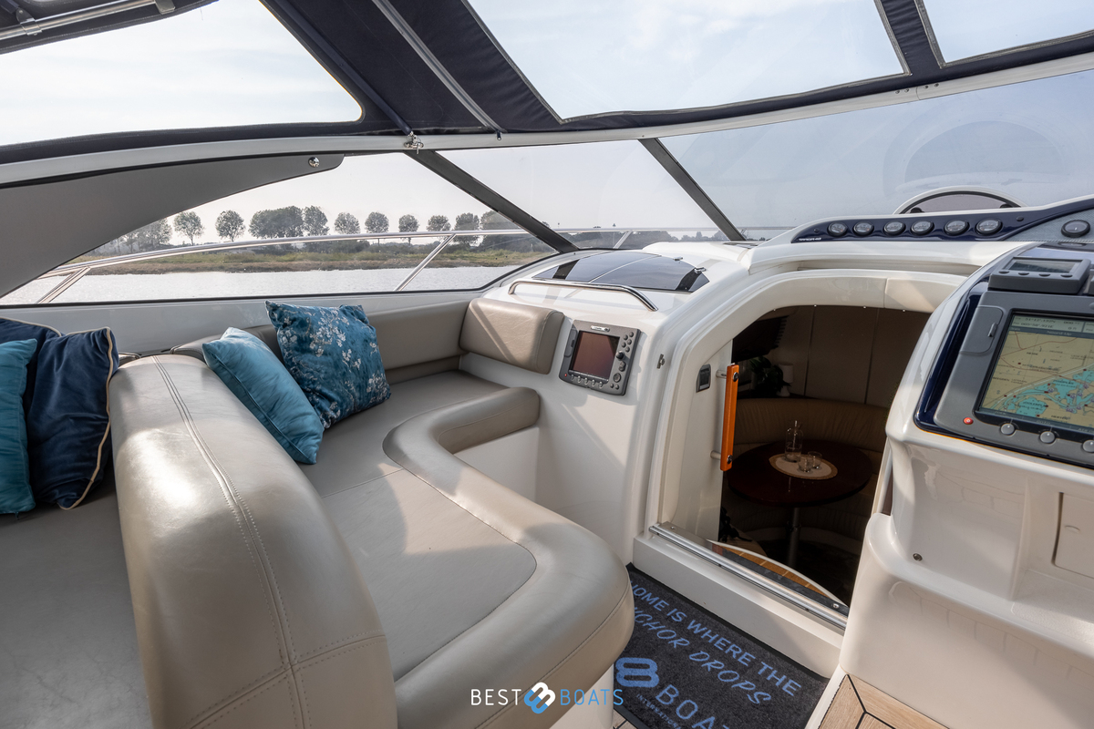 foto: 8 Fairline Targa 40