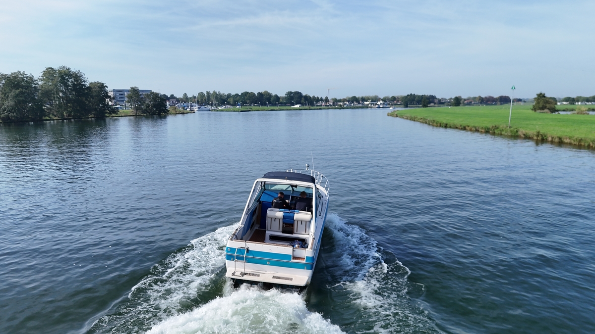 foto: 5 Sea Ray 268 Sundancer