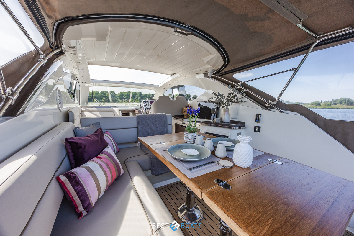 foto: 14 Galeon 385 HTS