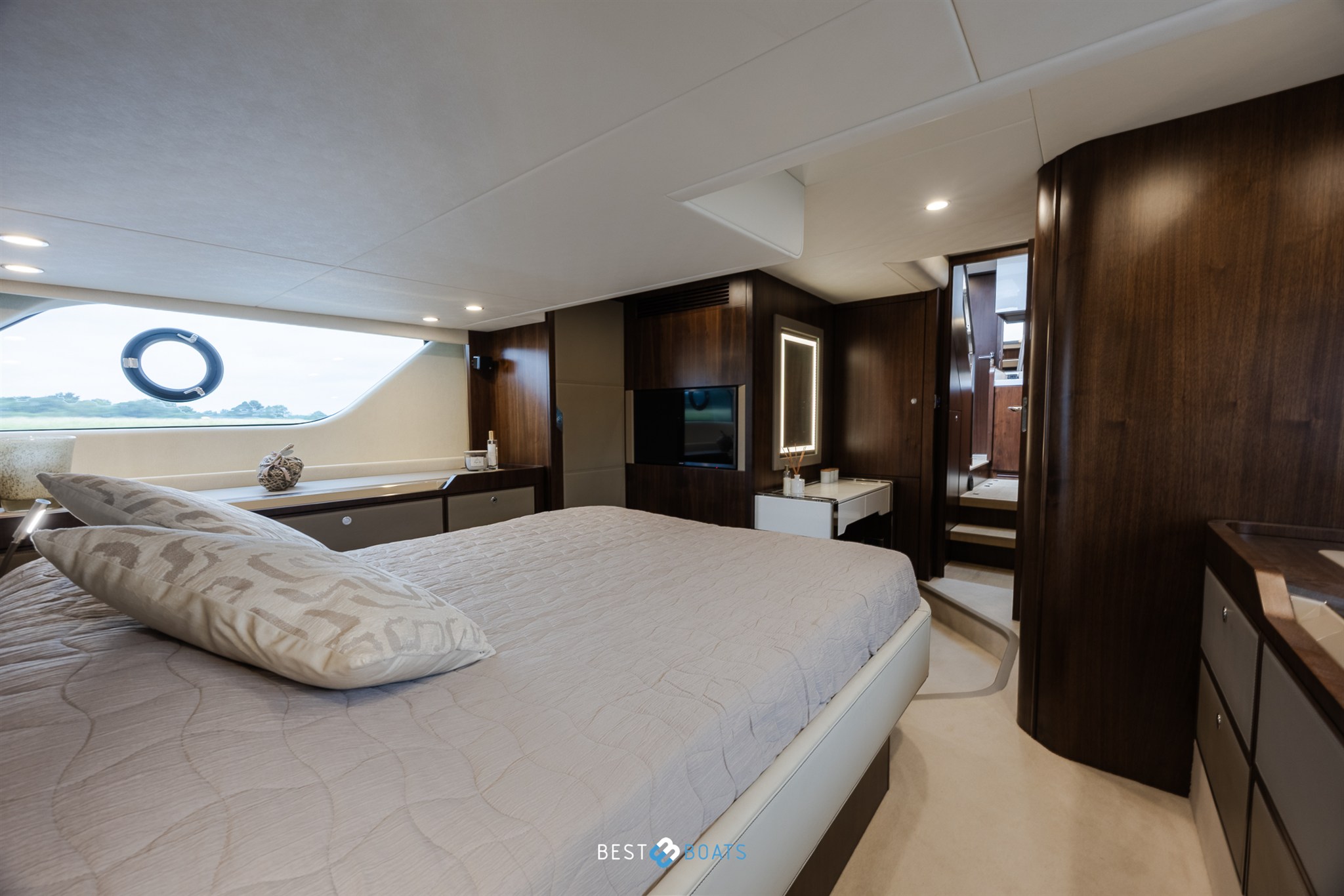 foto: 11 Fairline Targa 53 OPEN