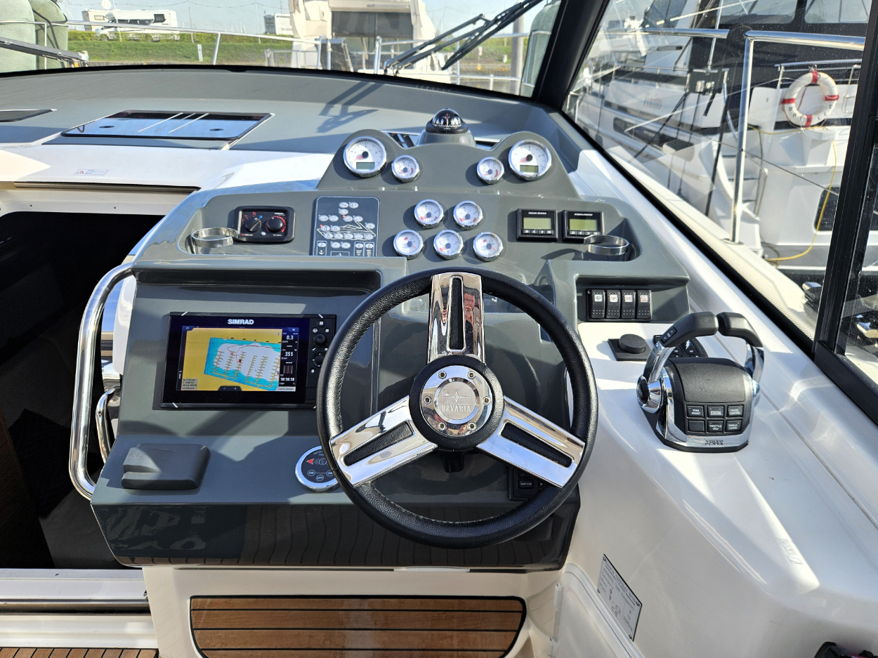 foto: 18 Bavaria S 40 HT