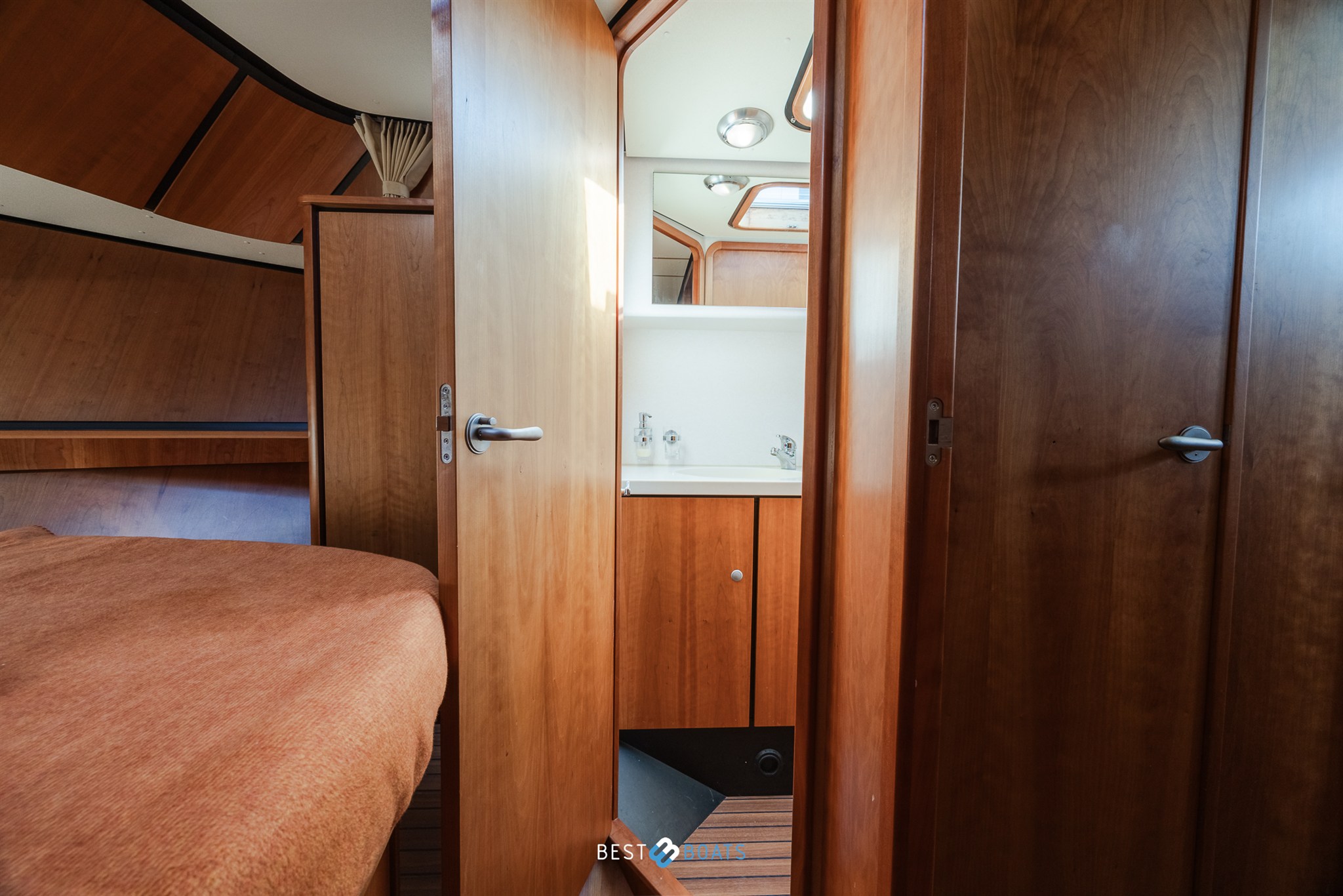 foto: 10 Linssen Grand Sturdy 40.9 AC