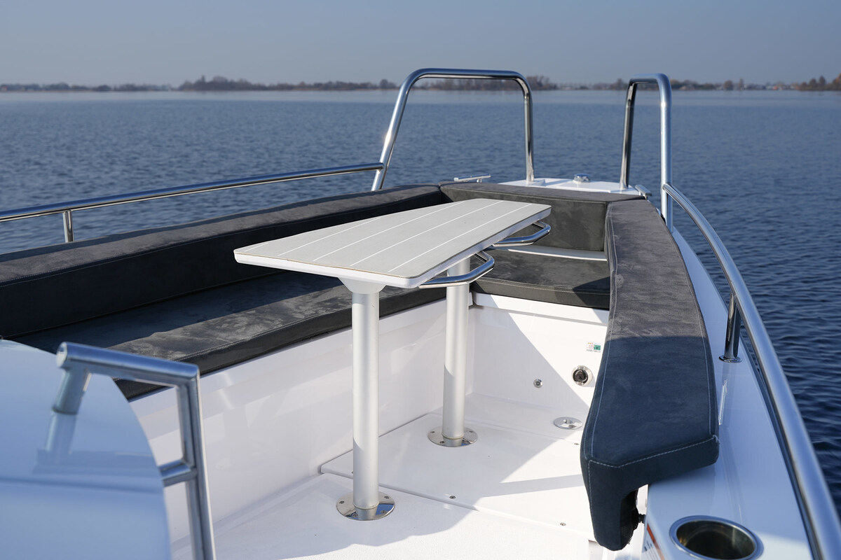 foto: 9 Axopar 28 Cabin - AC