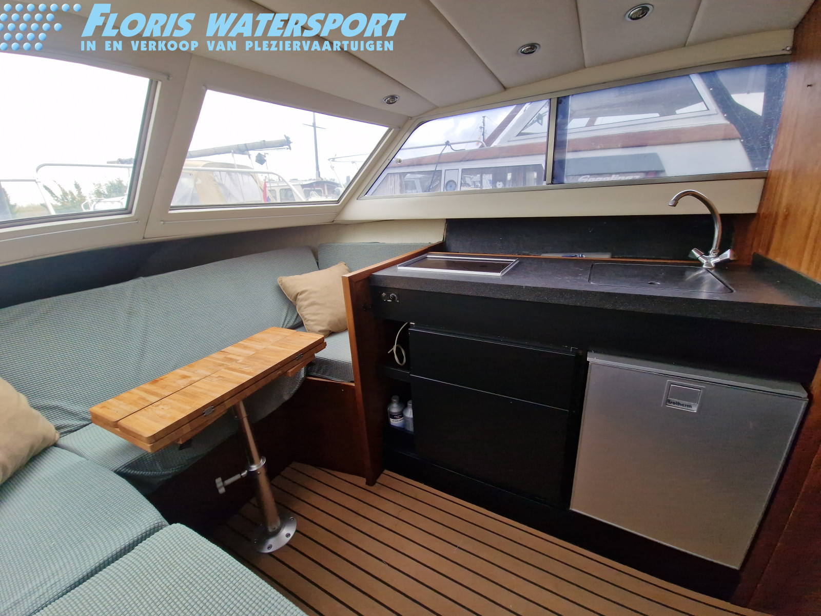 foto: 5 Polaris Vedette 25