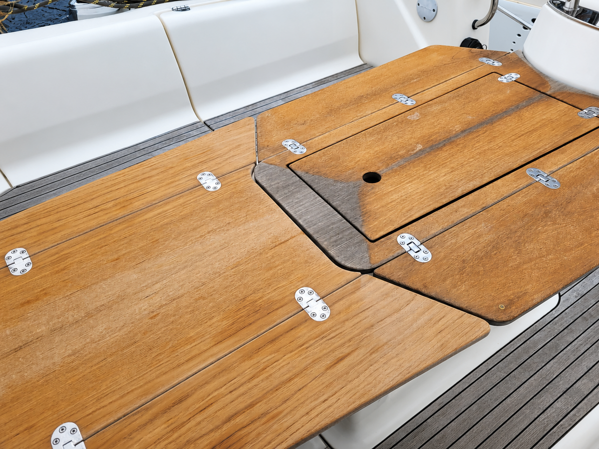 foto: 6 Bavaria 42-3 Custom Line