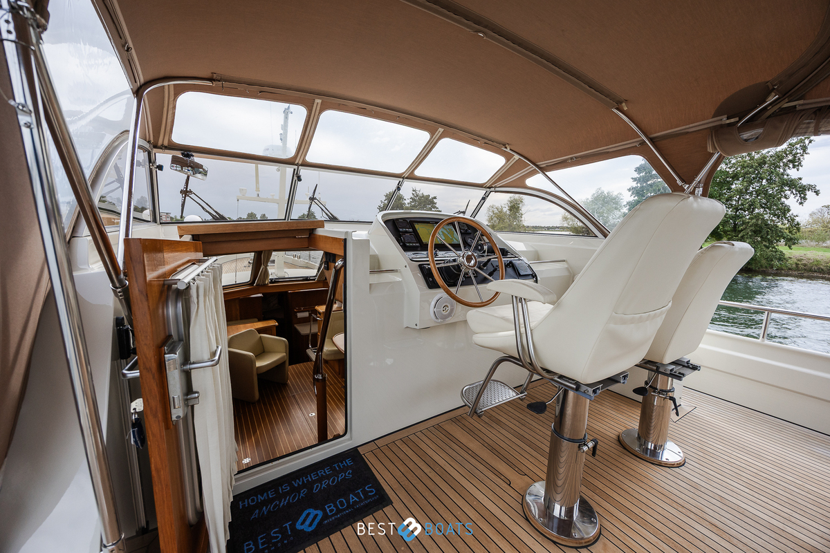 foto: 14 Linssen Grand Sturdy 470 AC Mark II Twin