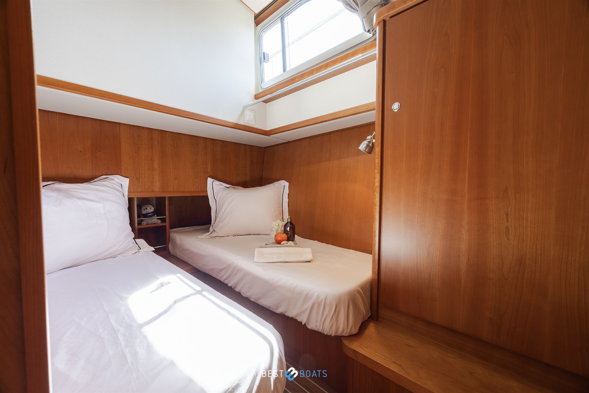 foto: 14 Linssen Grand Sturdy 470 Sedan Wheelhouse