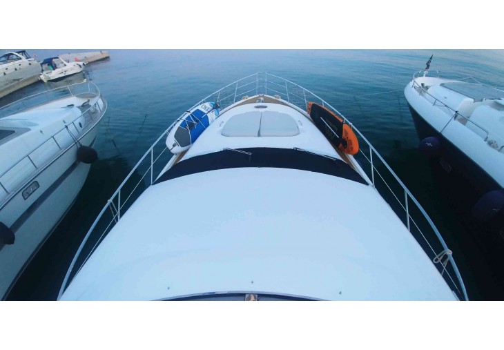 foto: 6 Azimut 68