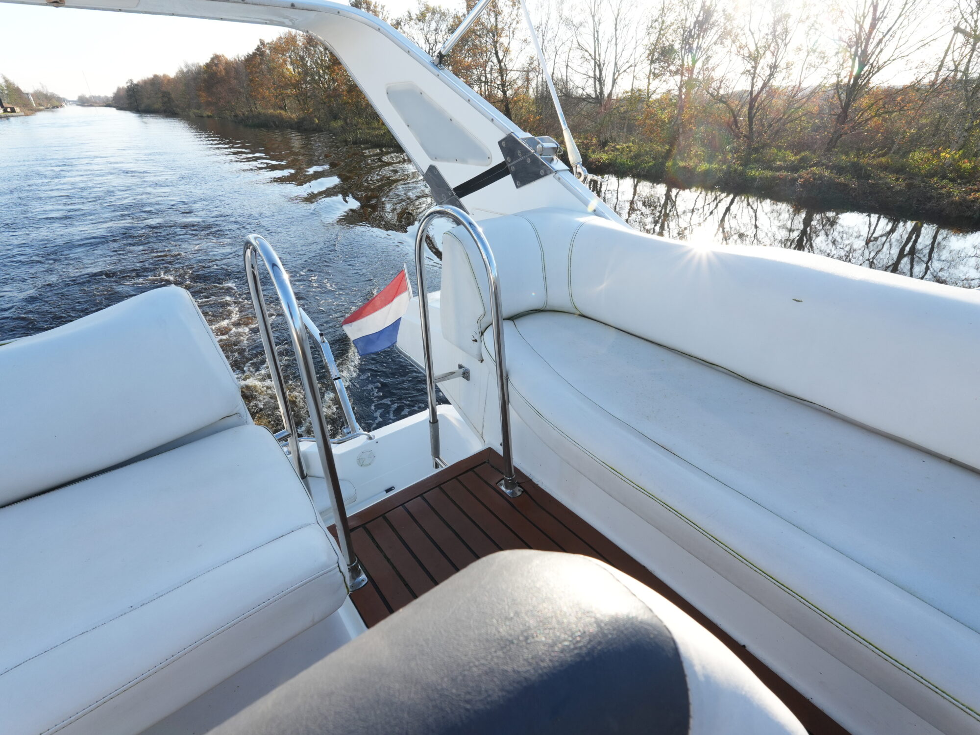 foto: 8 Bayliner Bayliner 3688 Flybridge
