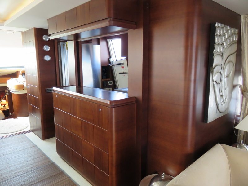 foto: 6 Azimut 75