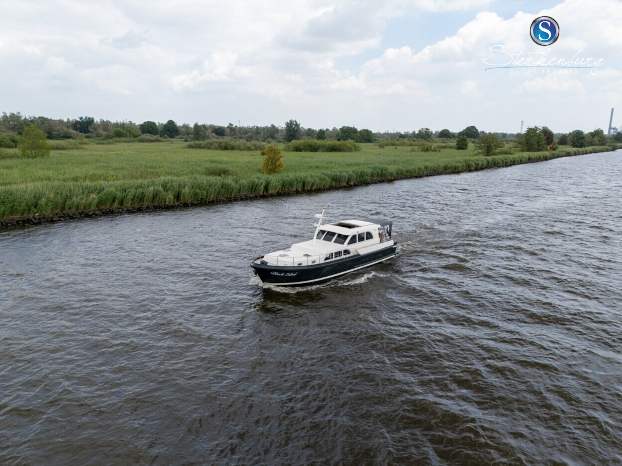 foto: 18 Linssen Grand Sturdy 470 Sedan Wheelhouse