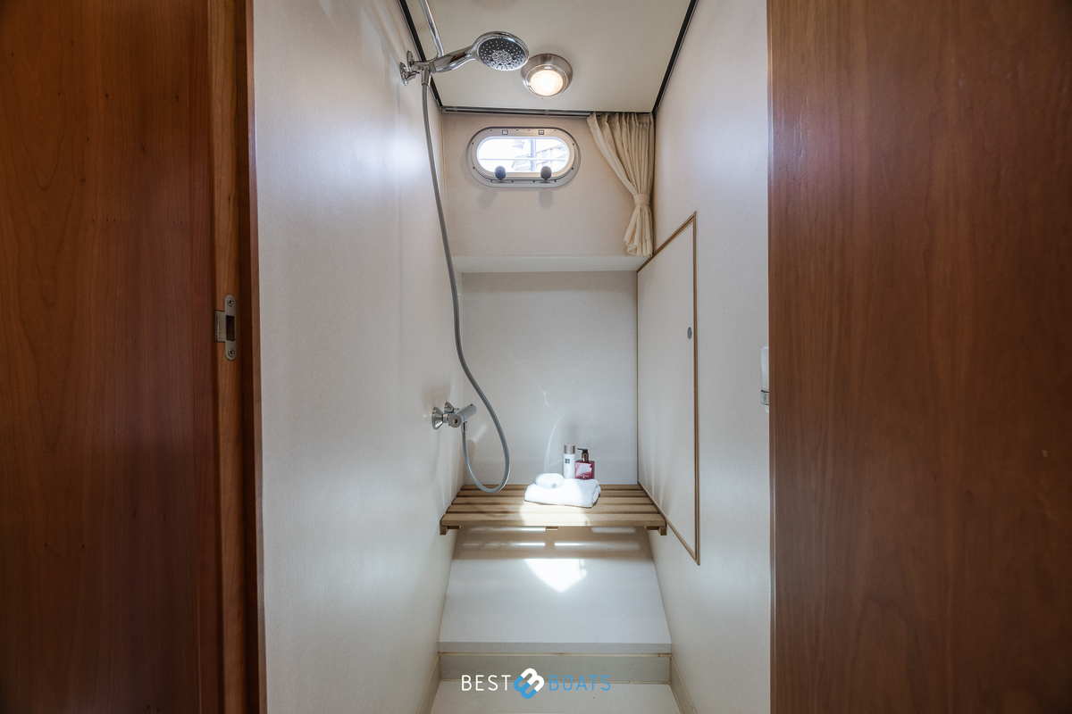 foto: 13 Linssen Grand Sturdy 43.9 AC