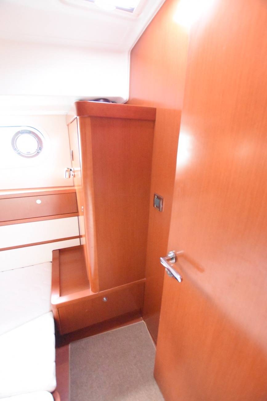 foto: 8 Beneteau Swift Trawler 44