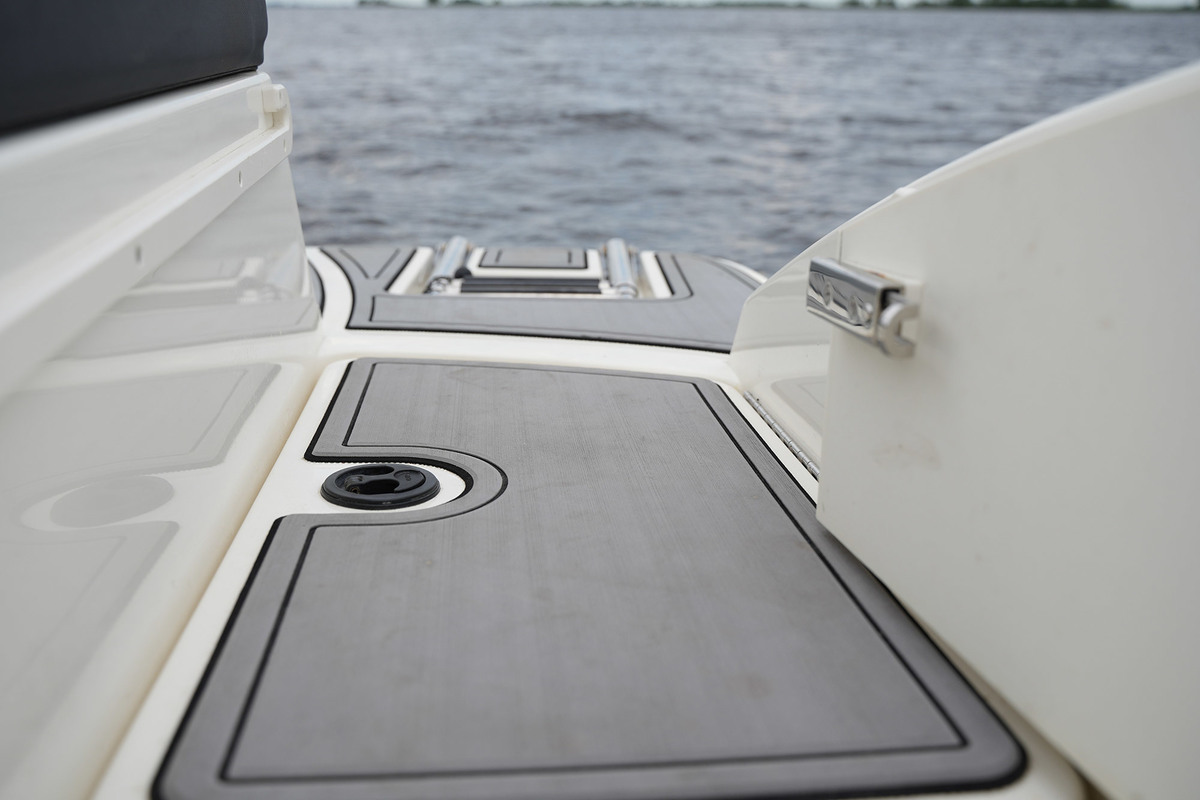 foto: 8 Sea Ray 19 SPX