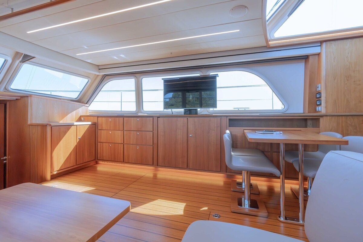 foto: 43 Linssen Grand Sturdy 590 AC Wheelhouse L-Class