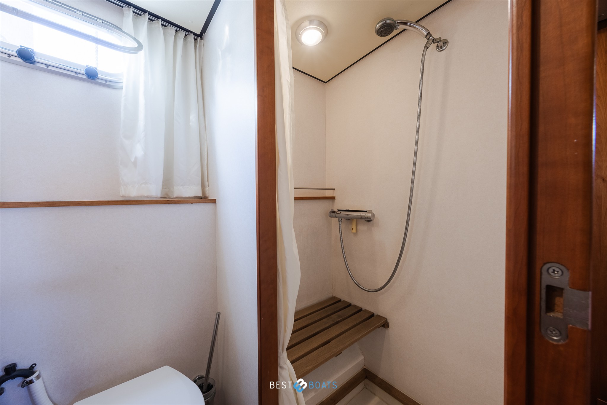 foto: 11 Linssen Grand Sturdy 40.9 AC
