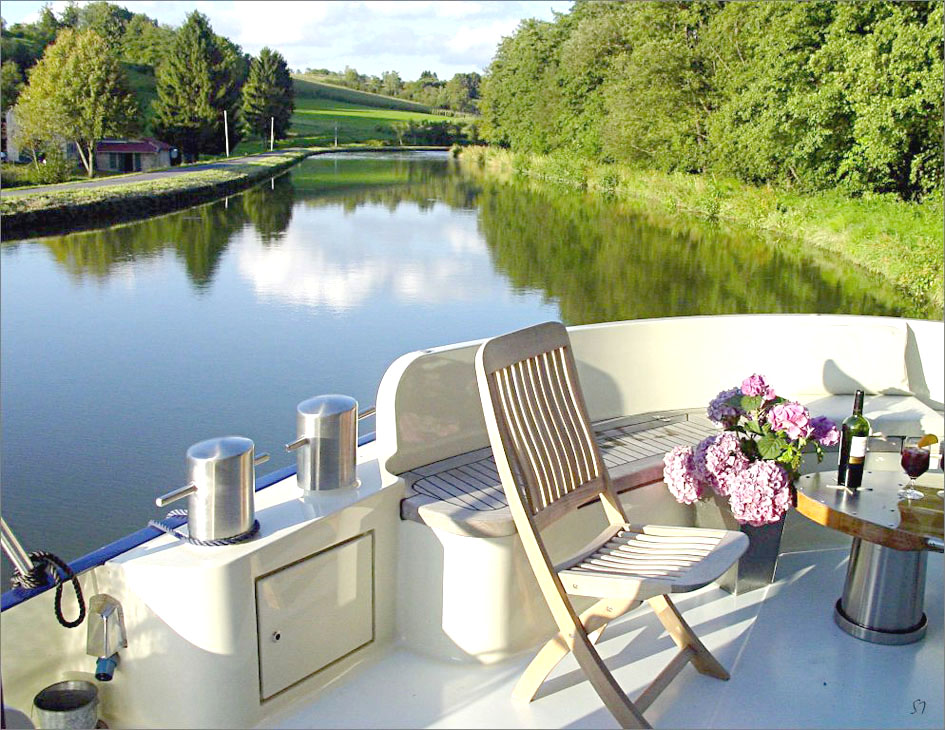 foto: 10 Luxe Motor Cruise 19.75