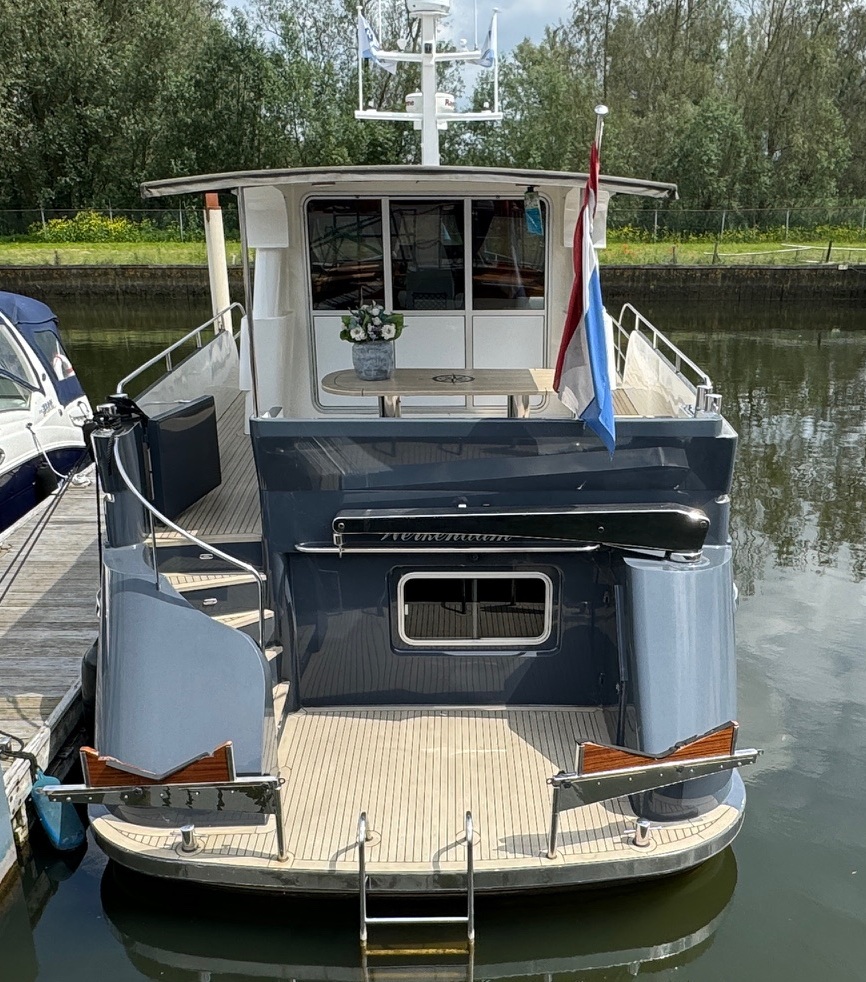 foto: 23 Custen Custen Kruiser 18.00 VS