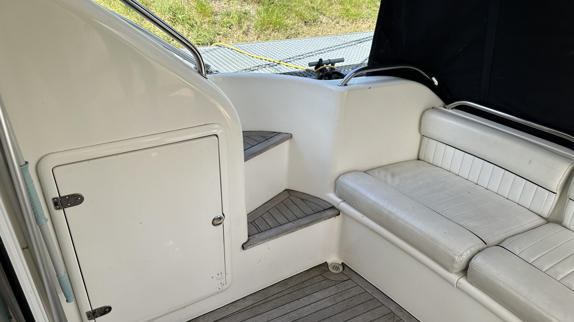 foto: 23 Fairline Fairline Phantom 40 Flybridge