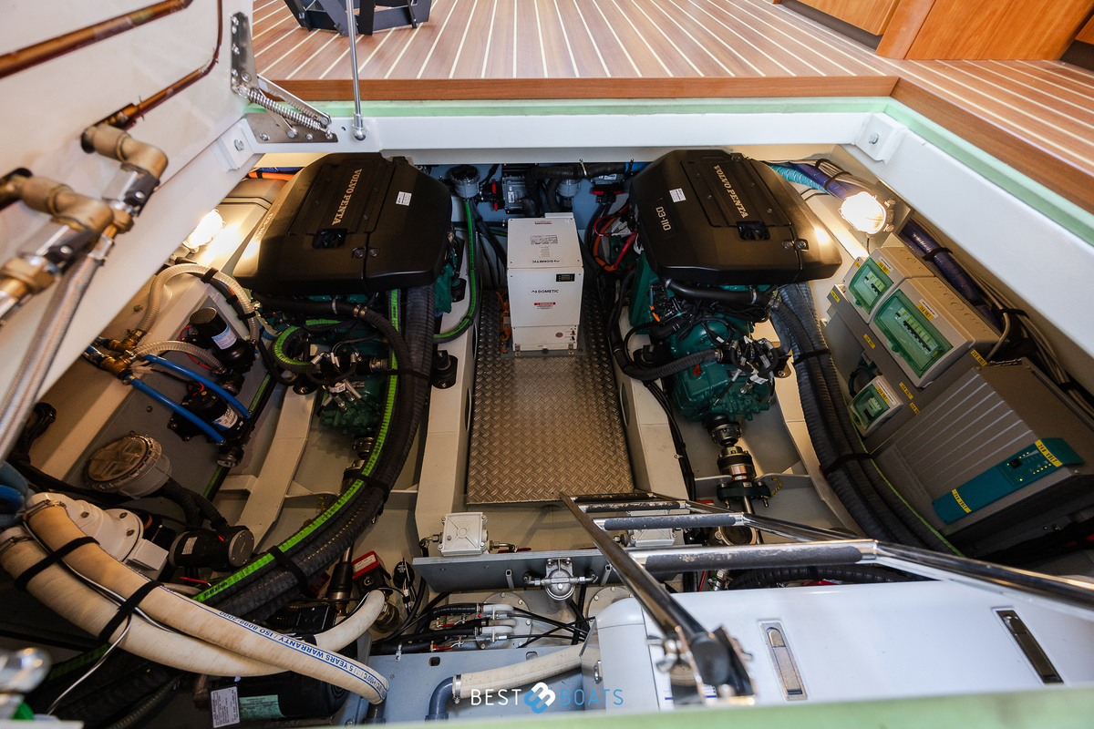 foto: 10 Linssen Grand Sturdy 470 Wheelhouse