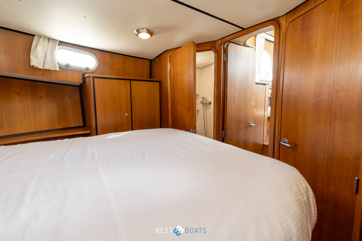 foto: 6 Linssen  Grand Sturdy 29.9 Sedan