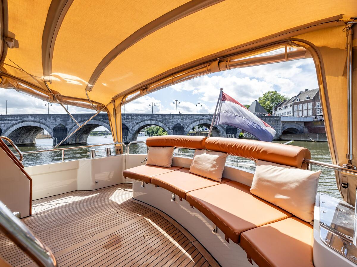 foto: 25 Linssen  Grand Sturdy 500 Variotop