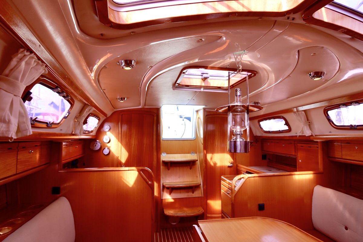 foto: 9 Bavaria  33 Cruiser