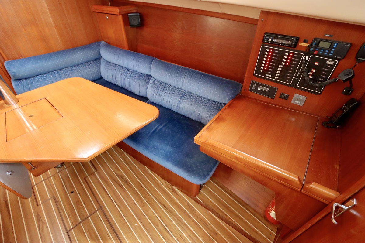 foto: 12 Hunter 306