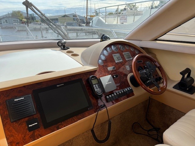 foto: 8 Princess 38 12 Meter