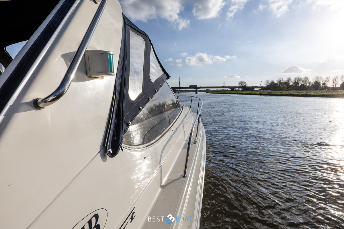 foto: 7 Bavaria 300 Sport