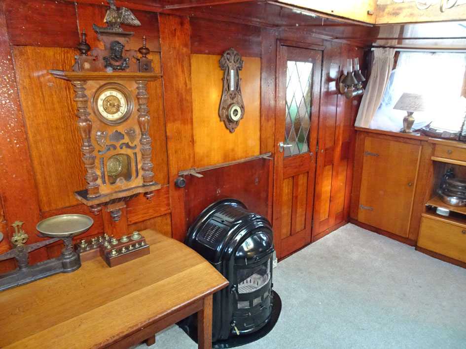 foto: 18 Luxe Motor 36.72, CBB Rijn