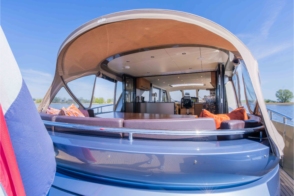 foto: 28 Holterman Commander 54