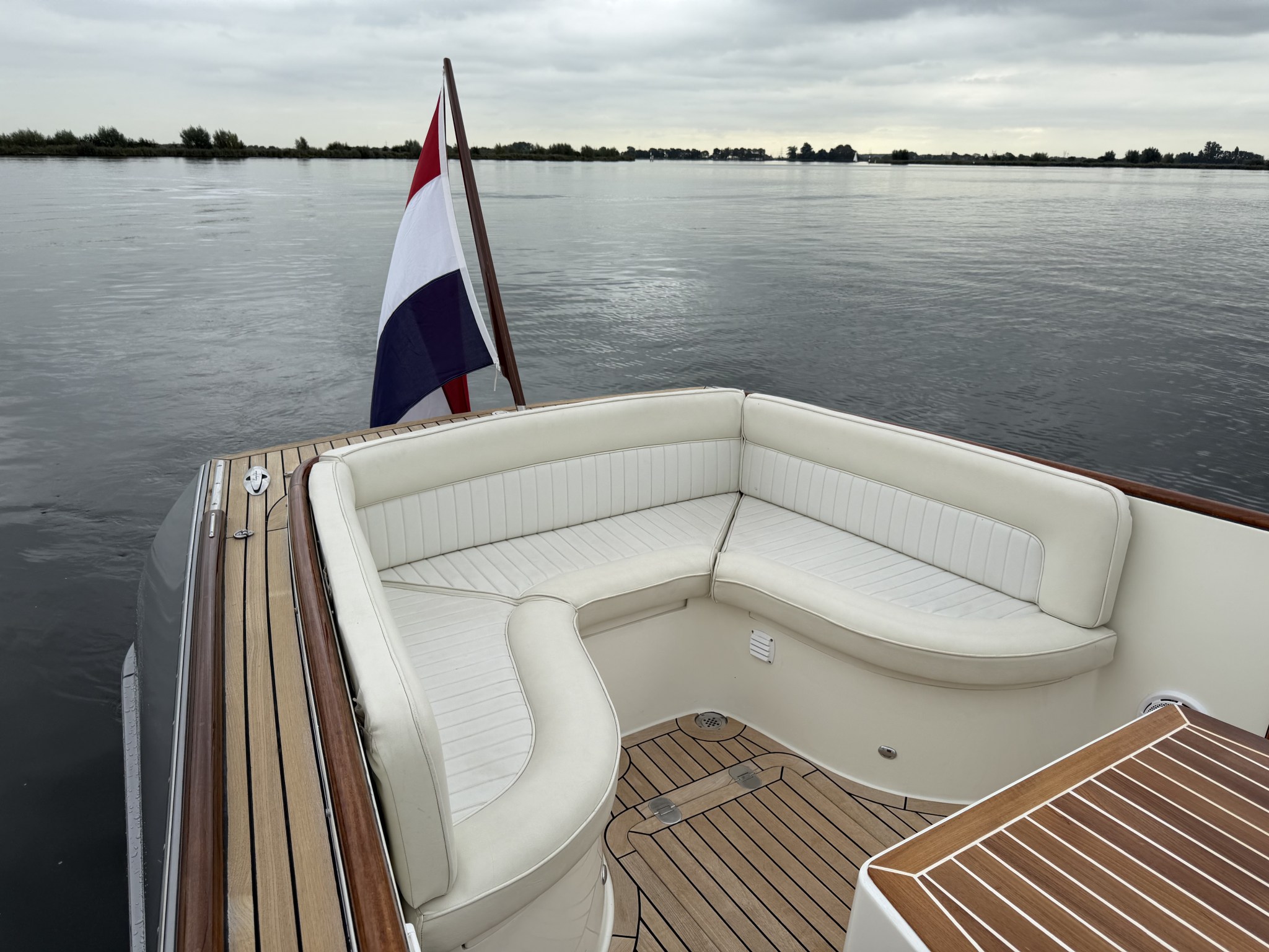 foto: 11 Long Island 33 Runabout