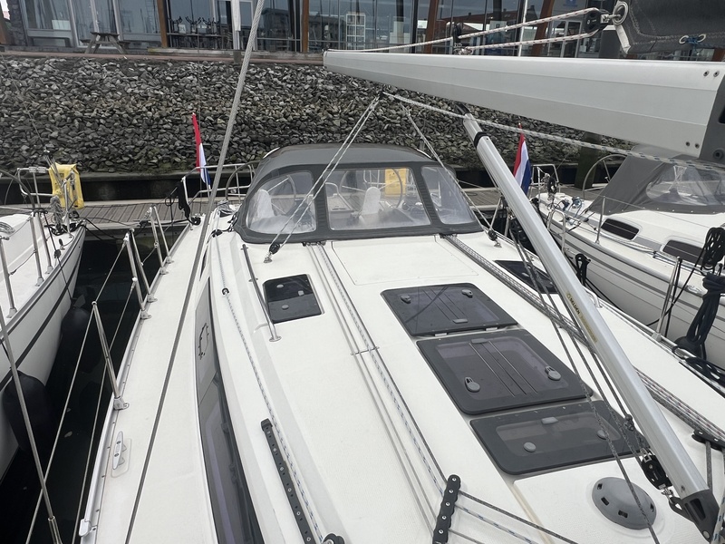 foto: 7 Bavaria Cruiser 37-3