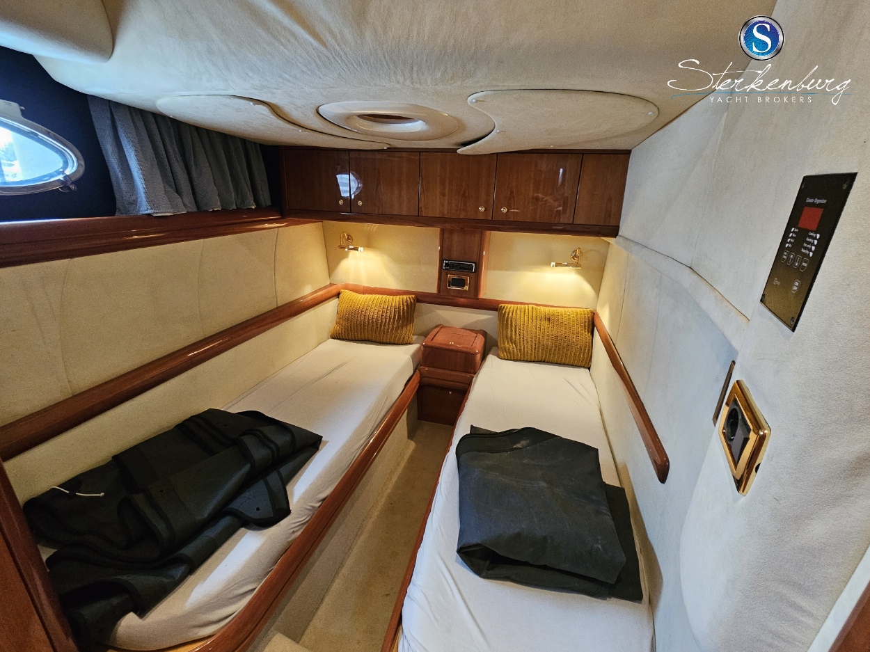 foto: 12 Cranchi 50 mediterranee